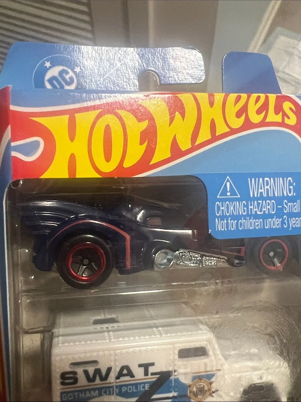 Batman 5-Car Hot Wheels Pack - Purple, White, Green, Black & Black/Yellow